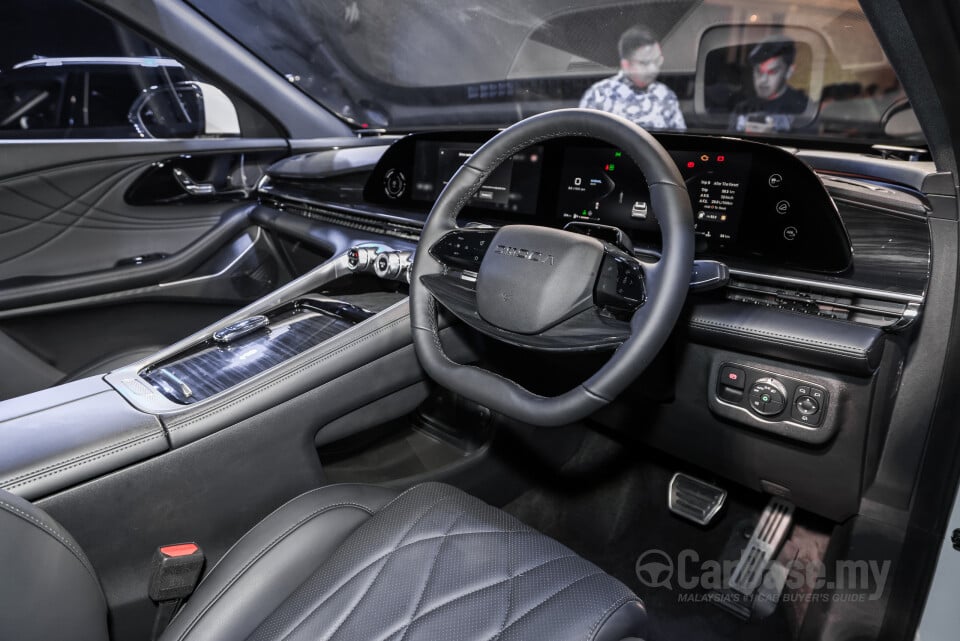 Omoda Jaecoo C9 Mk1 (2024) Interior