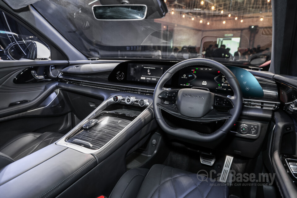 Omoda Jaecoo C9 Mk1 (2024) Interior
