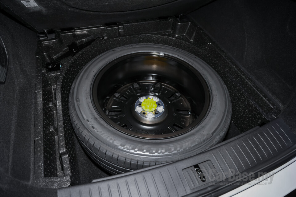 Omoda Jaecoo C9 Mk1 (2024) Interior