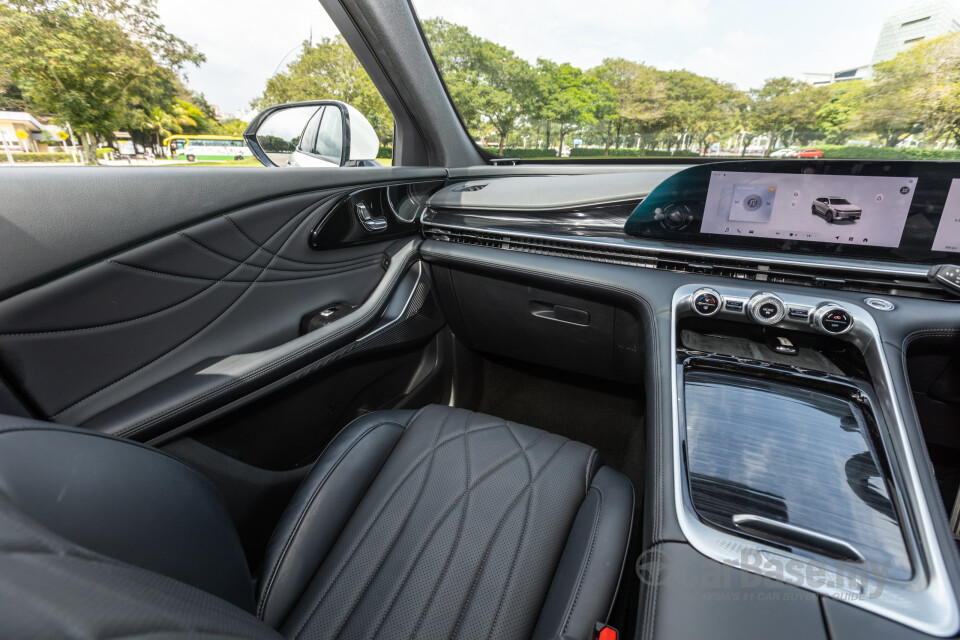 Omoda Jaecoo C9 Mk1 (2024) Interior