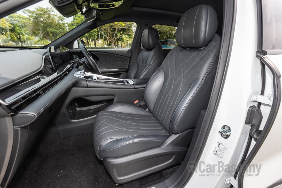 Omoda Jaecoo C9 Mk1 (2024) Interior