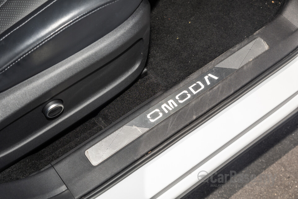 Omoda Jaecoo C9 Mk1 (2024) Interior