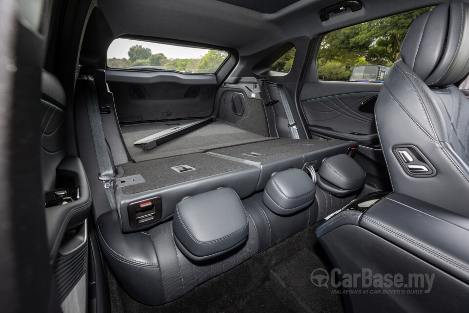 Omoda Jaecoo C9 Mk1 (2024) Interior