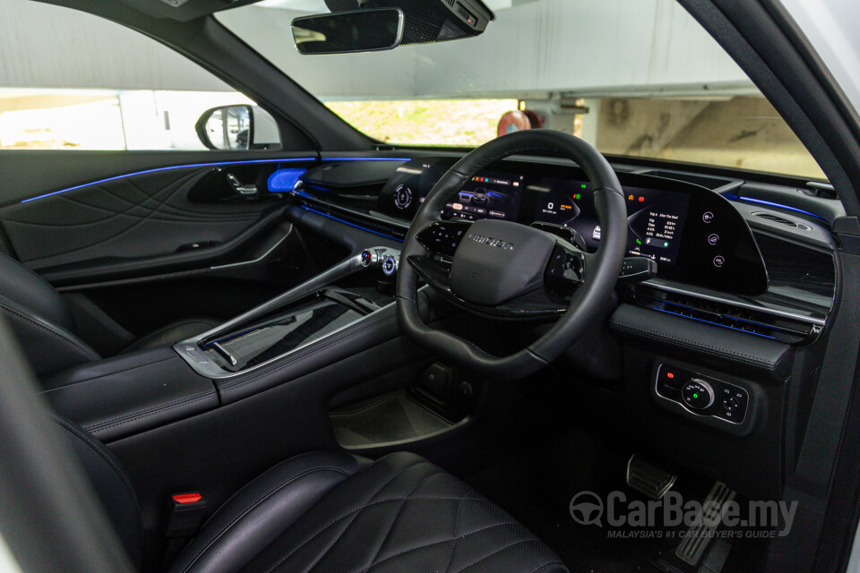 Omoda Jaecoo C9 Mk1 (2024) Interior