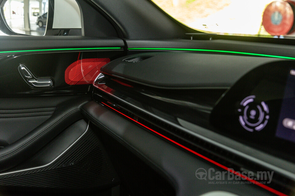 Omoda Jaecoo C9 Mk1 (2024) Interior