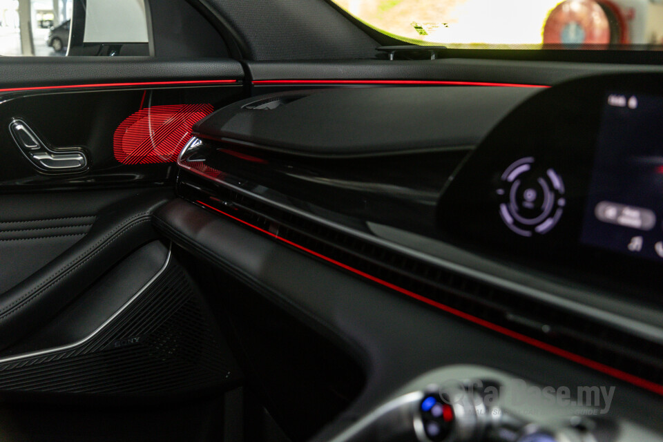 Omoda Jaecoo C9 Mk1 (2024) Interior