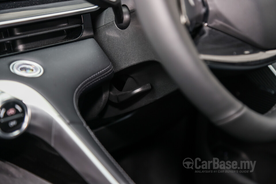 Omoda Jaecoo C9 Mk1 (2024) Interior
