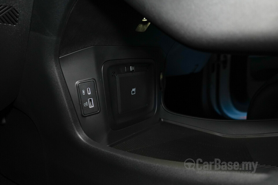 Omoda Jaecoo C9 Mk1 (2024) Interior