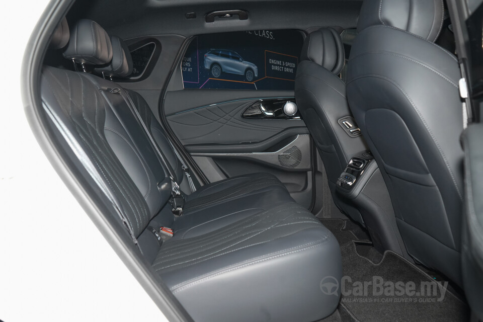 Omoda Jaecoo C9 Mk1 (2024) Interior