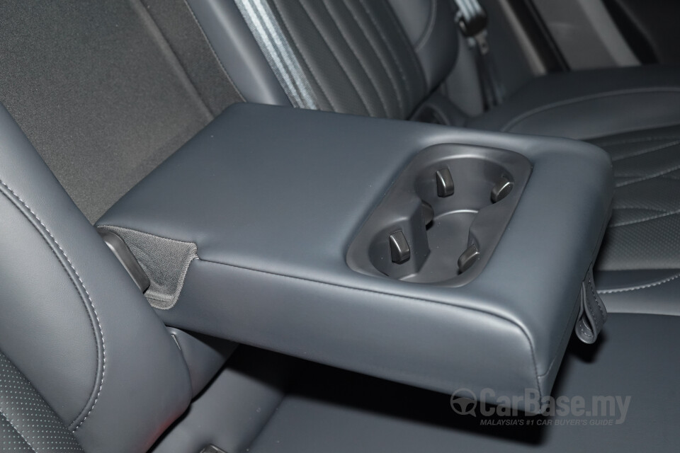 Omoda Jaecoo C9 Mk1 (2024) Interior