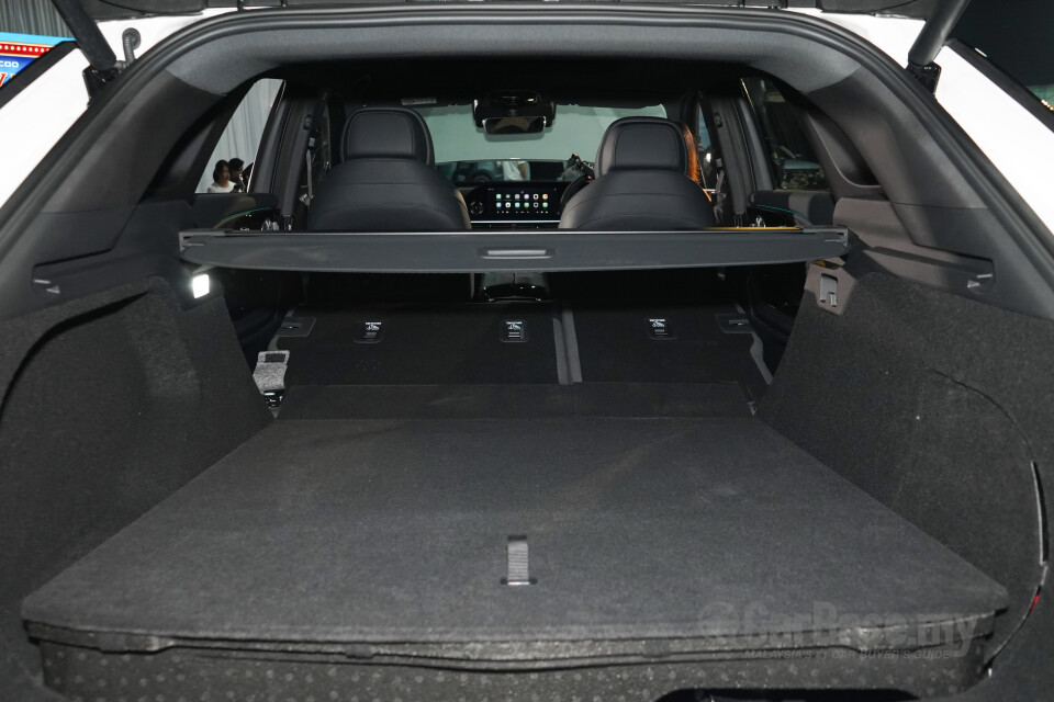 Omoda Jaecoo C9 Mk1 (2024) Interior
