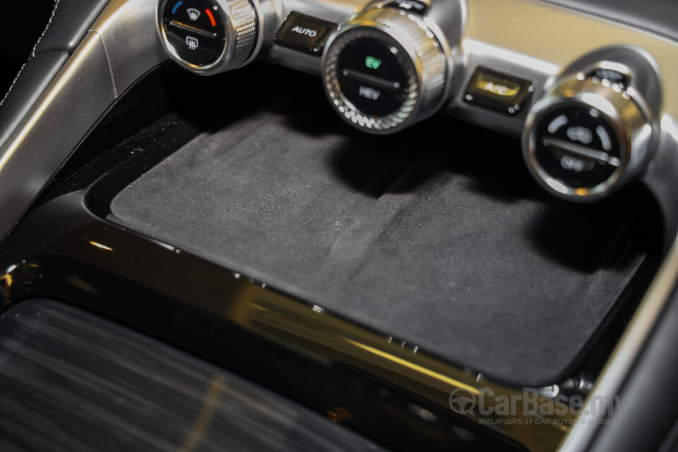 Omoda Jaecoo C9 Mk1 (2024) Interior