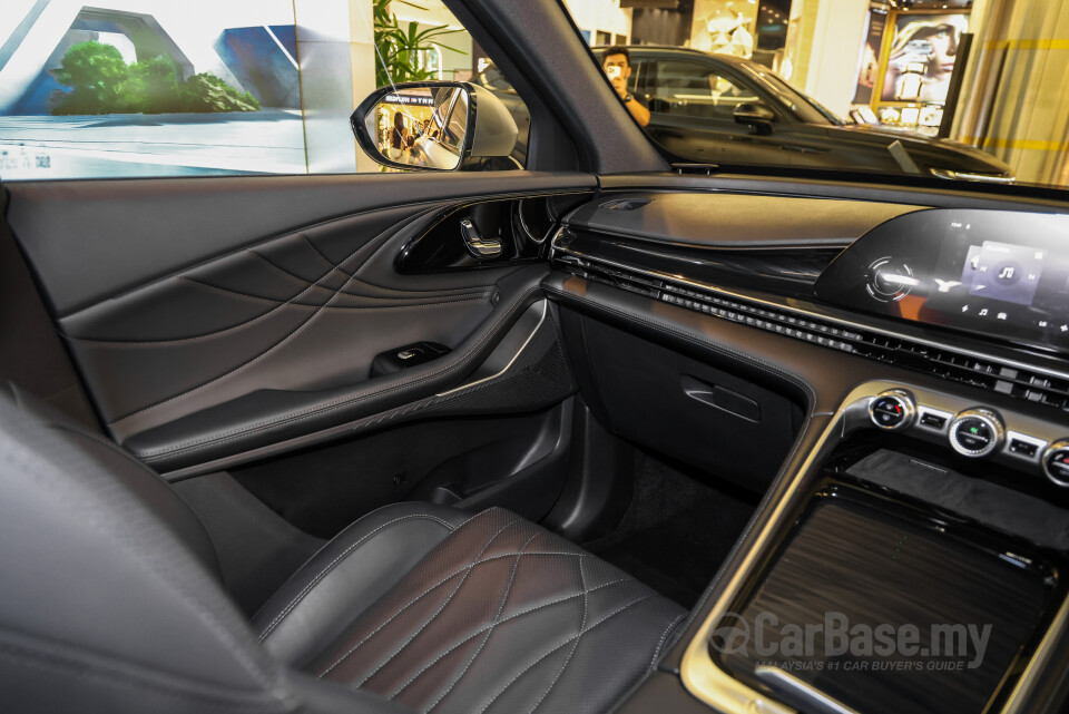 Omoda Jaecoo C9 Mk1 (2024) Interior