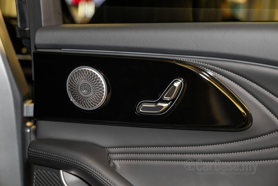 Omoda Jaecoo C9 Mk1 (2024) Interior