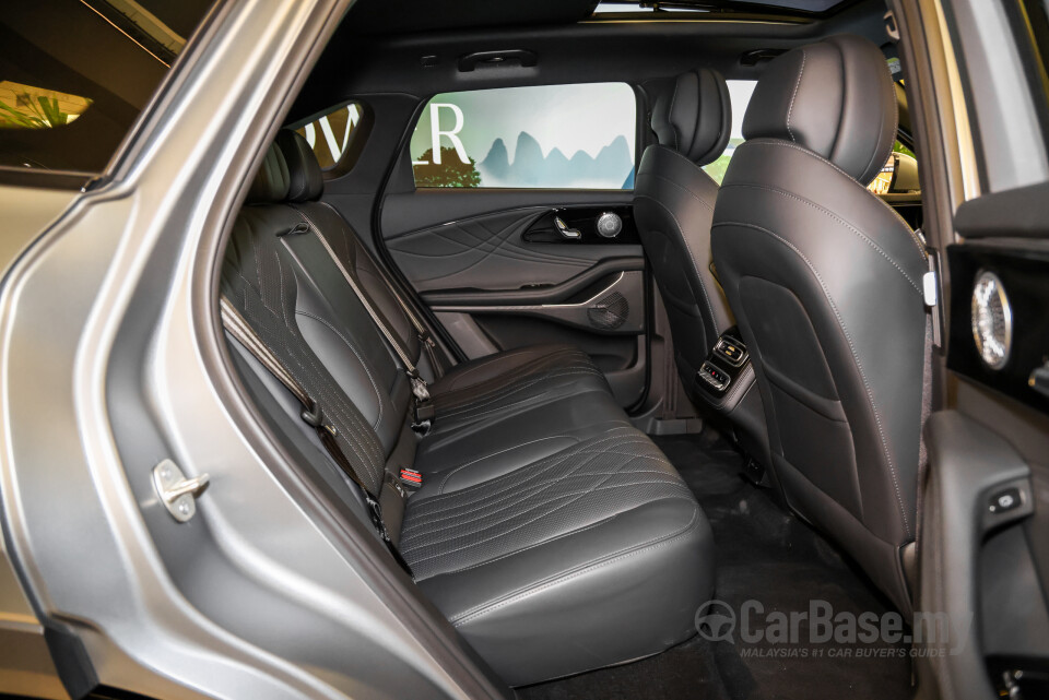 Omoda Jaecoo C9 Mk1 (2024) Interior