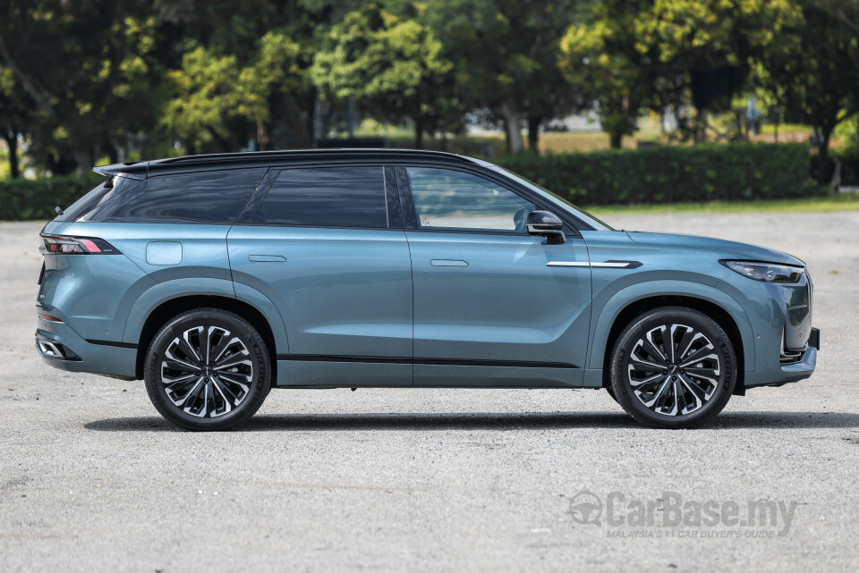 Omoda Jaecoo J8 Mk1 (2025) Exterior