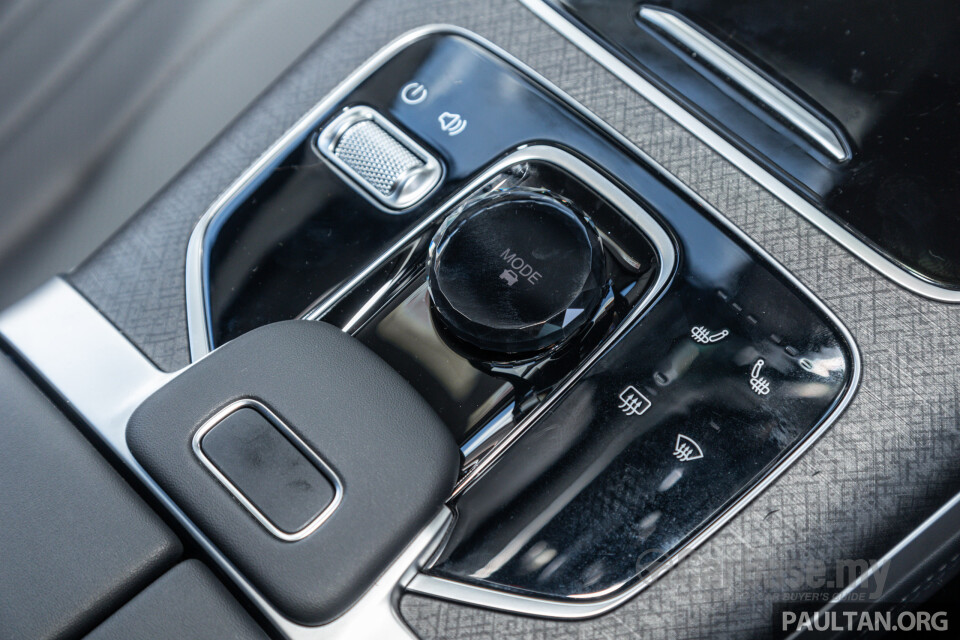 Omoda Jaecoo J8 Mk1 (2025) Interior