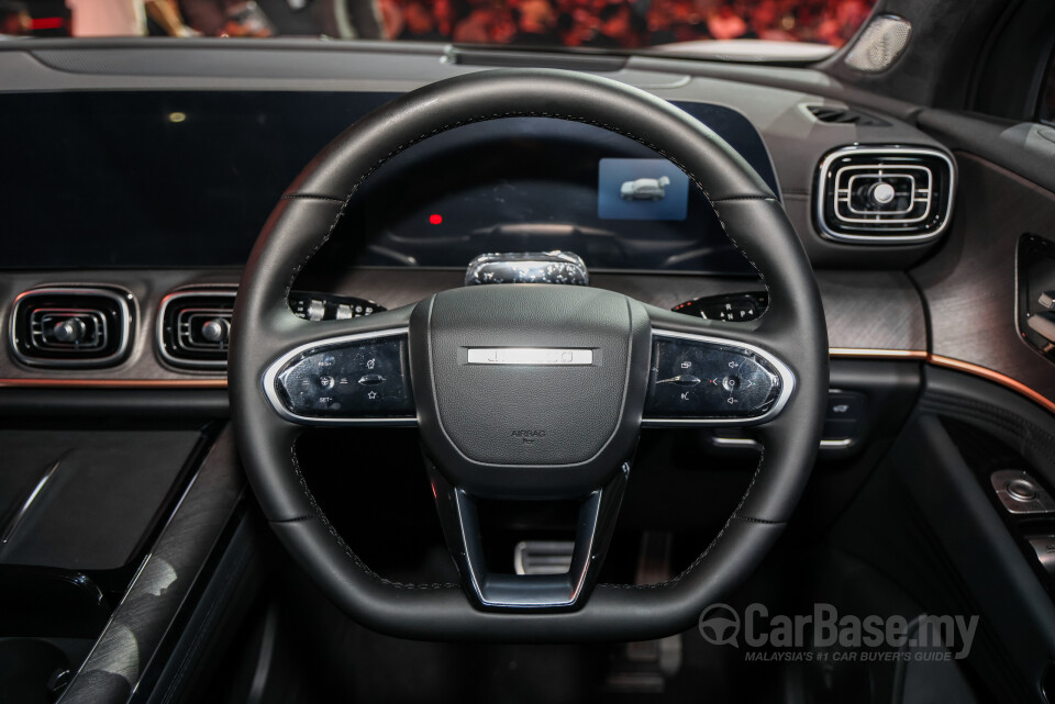 Omoda Jaecoo J8 Mk1 (2025) Interior