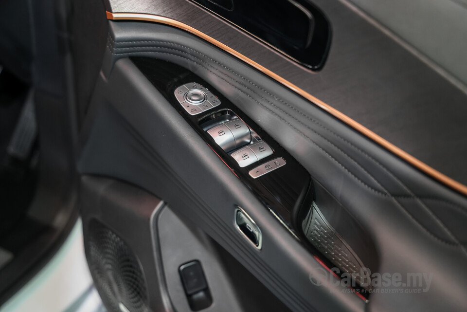 Omoda Jaecoo J8 Mk1 (2025) Interior