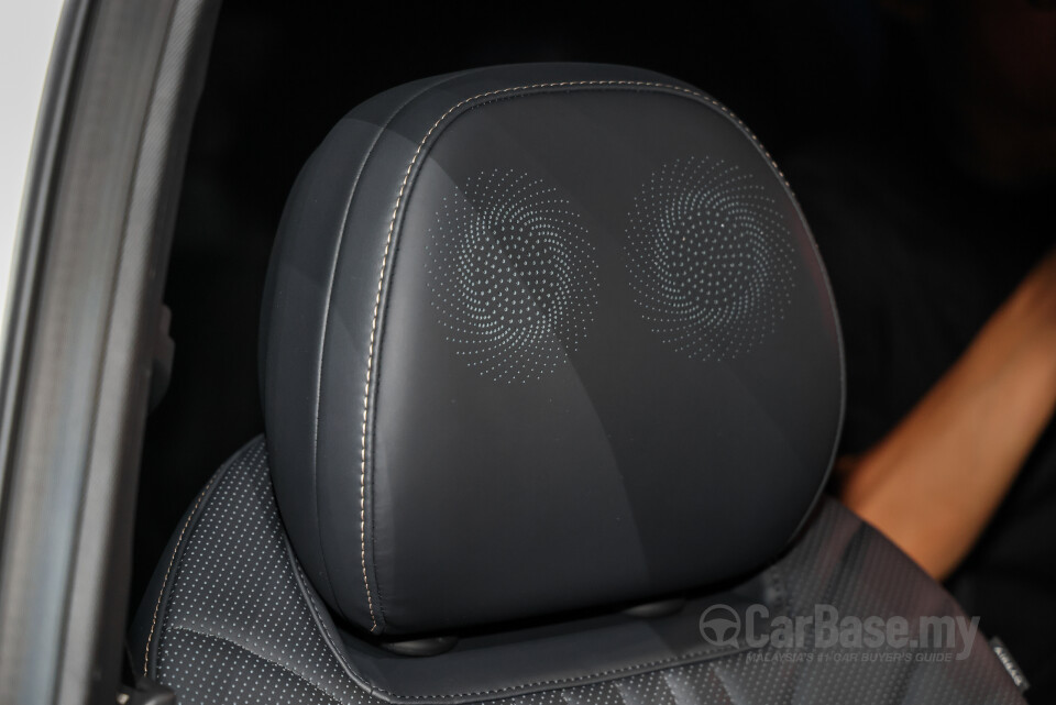 Omoda Jaecoo J8 Mk1 (2025) Interior
