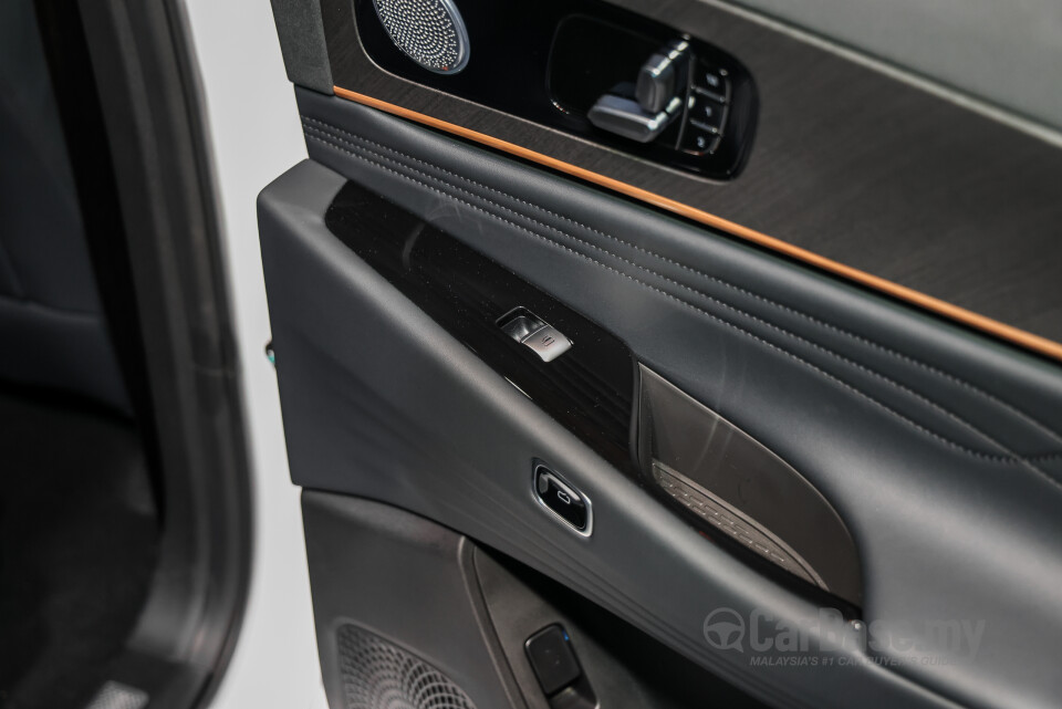 Omoda Jaecoo J8 Mk1 (2025) Interior