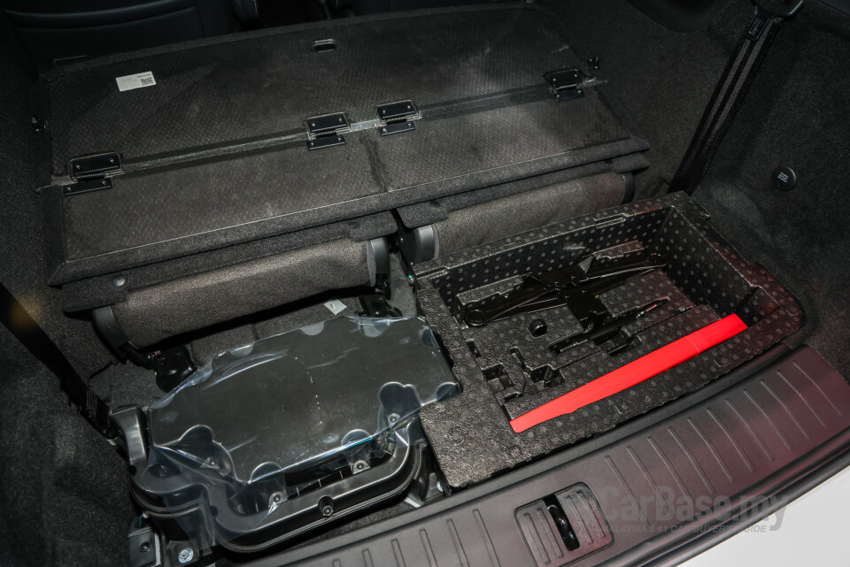 Omoda Jaecoo J8 Mk1 (2025) Interior