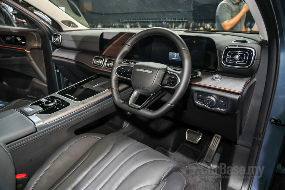 Omoda Jaecoo J8 Mk1 (2025) Interior