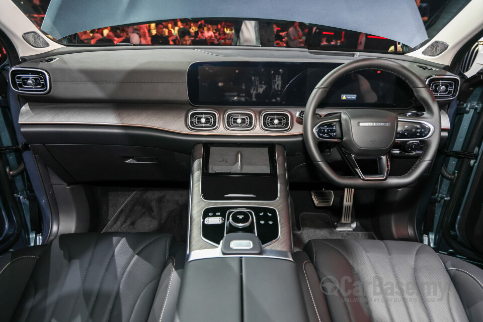 Omoda Jaecoo J8 Mk1 (2025) Interior