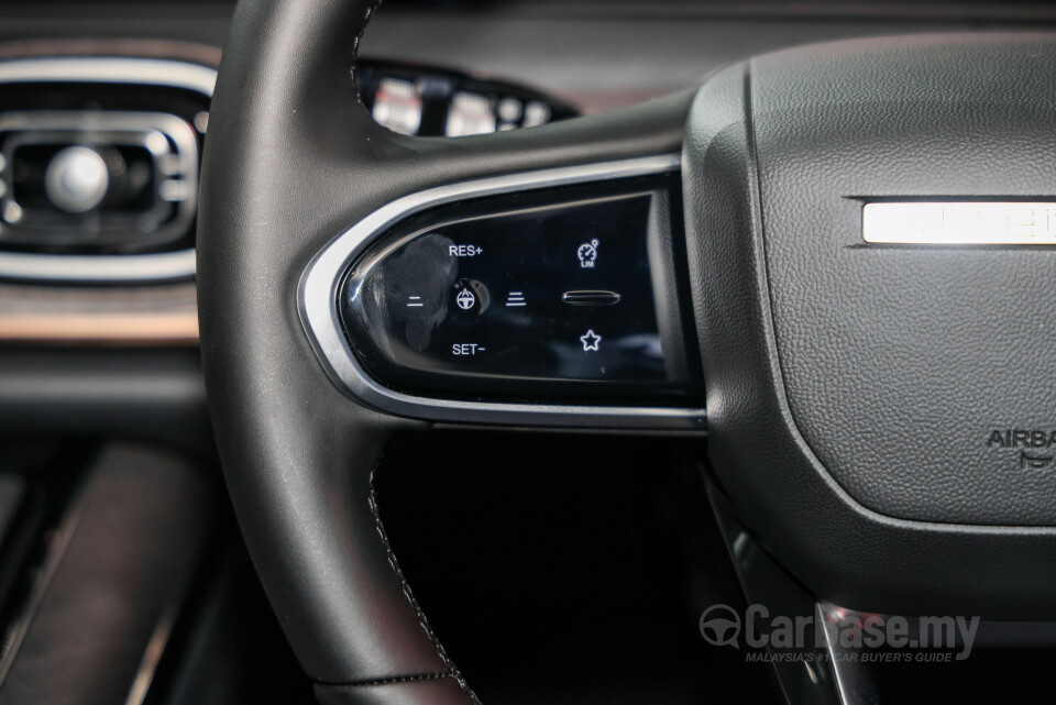 Omoda Jaecoo J8 Mk1 (2025) Interior