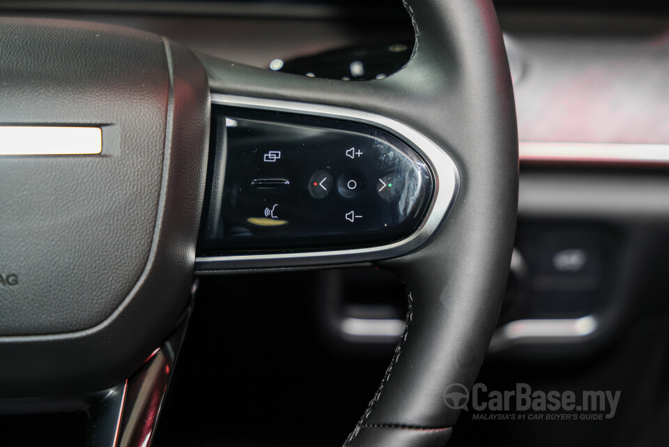 Omoda Jaecoo J8 Mk1 (2025) Interior