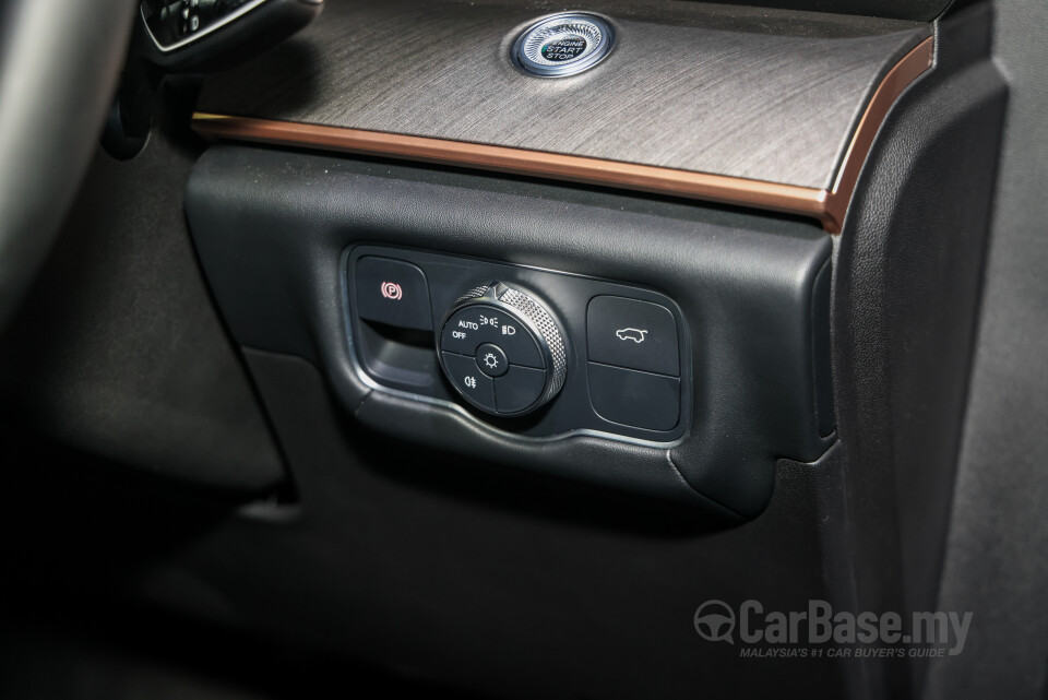 Omoda Jaecoo J8 Mk1 (2025) Interior