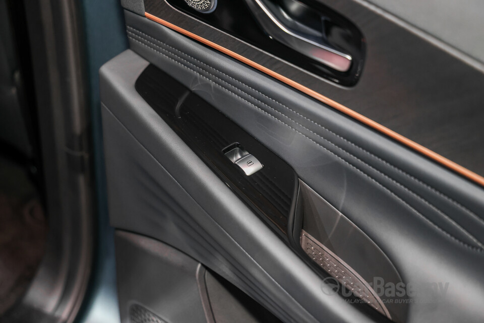 Omoda Jaecoo J8 Mk1 (2025) Interior