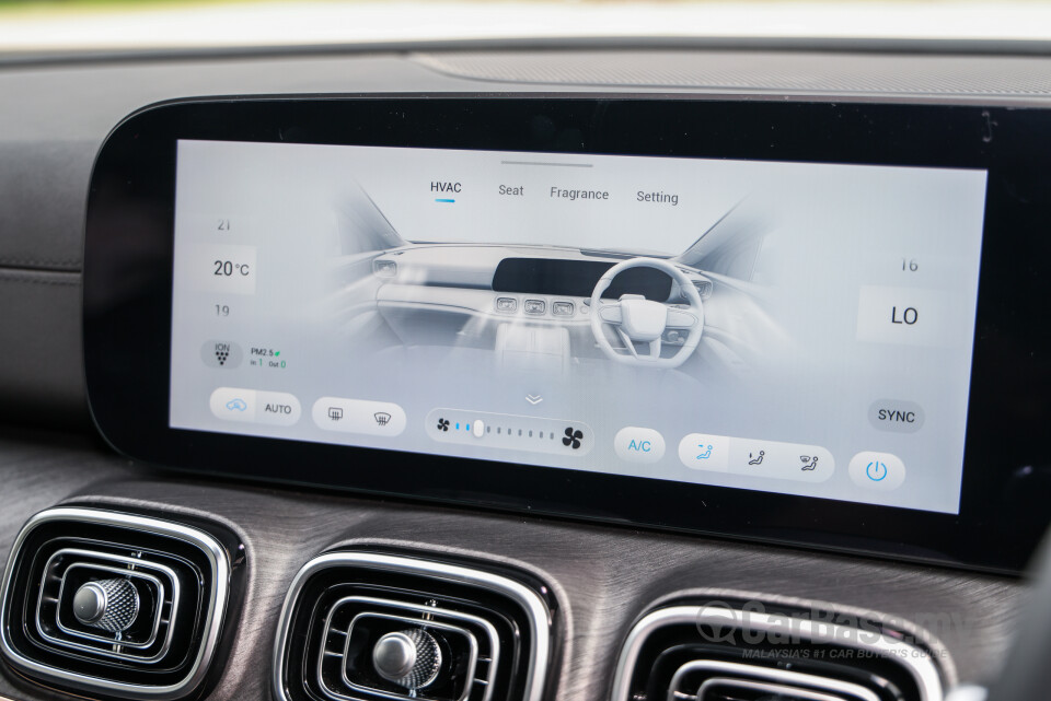 Omoda Jaecoo J8 Mk1 (2025) Interior