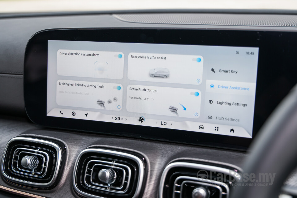 Omoda Jaecoo J8 Mk1 (2025) Interior