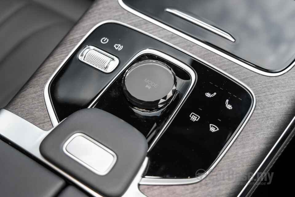 Omoda Jaecoo J8 Mk1 (2025) Interior