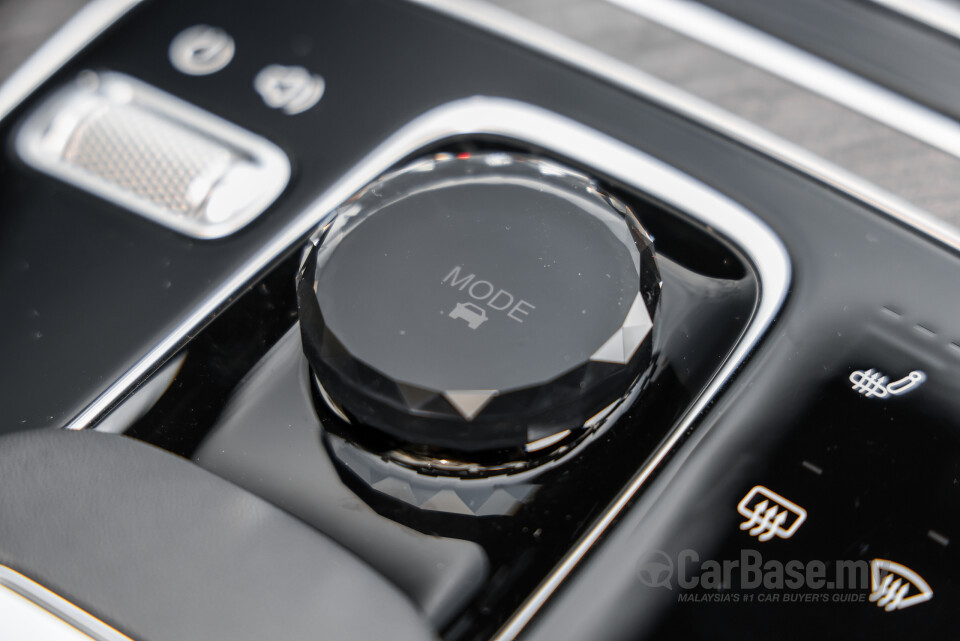 Omoda Jaecoo J8 Mk1 (2025) Interior