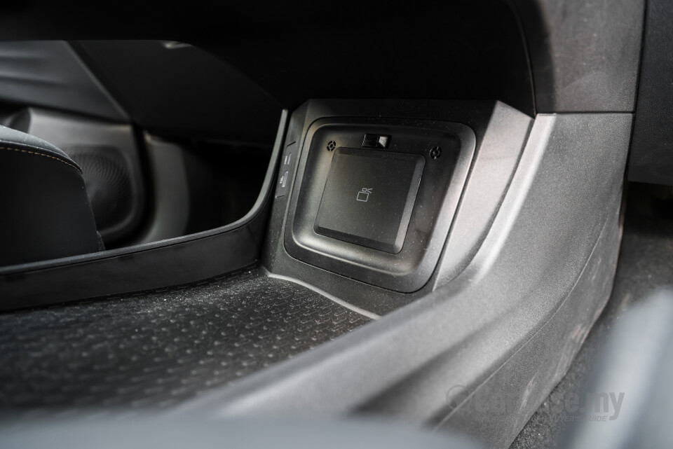 Omoda Jaecoo J8 Mk1 (2025) Interior