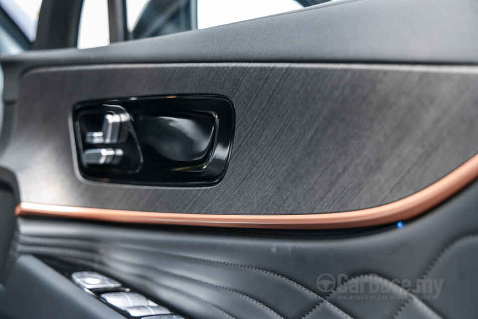 Omoda Jaecoo J8 Mk1 (2025) Interior