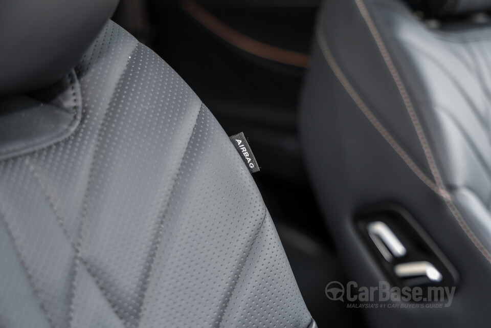 Omoda Jaecoo J8 Mk1 (2025) Interior