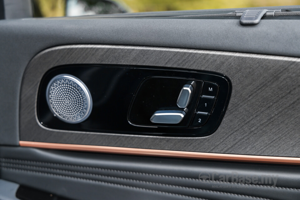 Omoda Jaecoo J8 Mk1 (2025) Interior