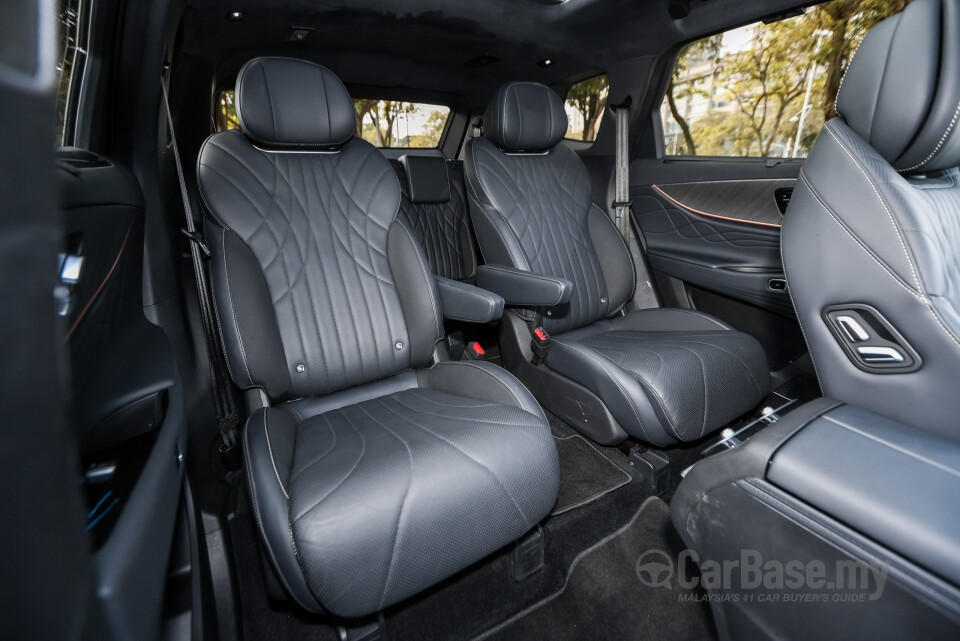 Omoda Jaecoo J8 Mk1 (2025) Interior