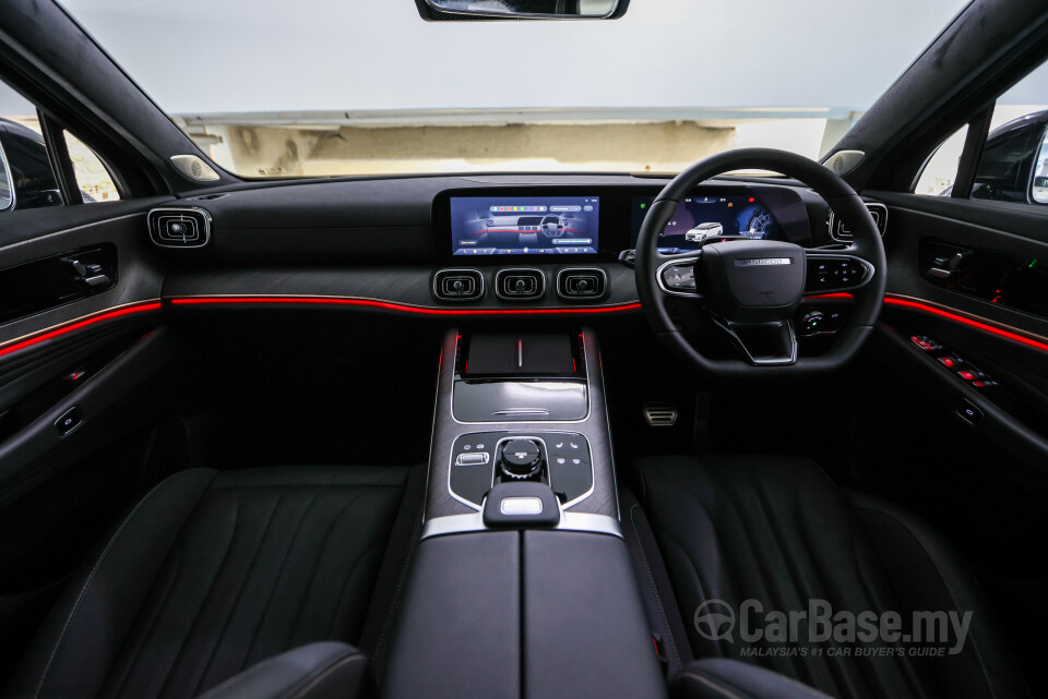 Omoda Jaecoo J8 Mk1 (2025) Interior