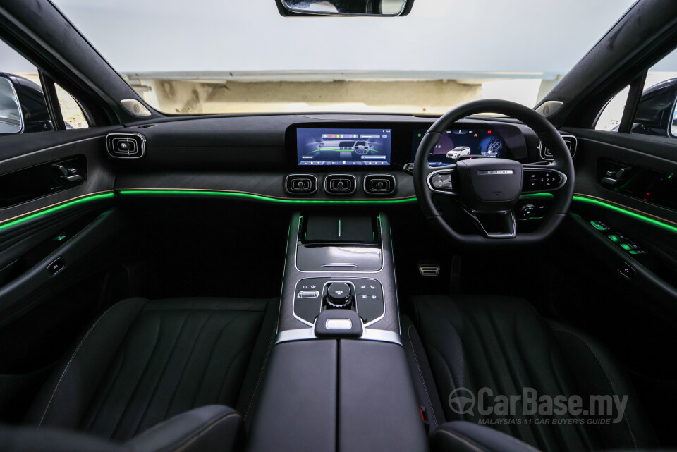 Omoda Jaecoo J8 Mk1 (2025) Interior