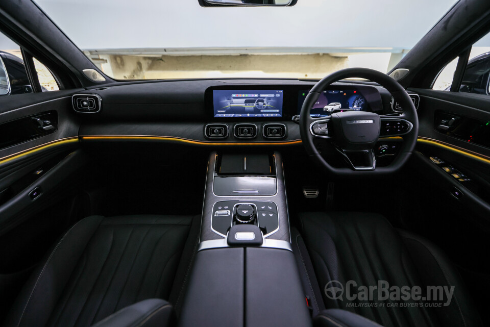 Omoda Jaecoo J8 Mk1 (2025) Interior