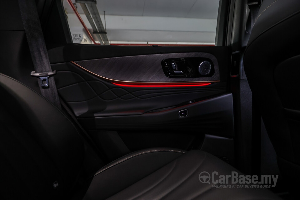 Omoda Jaecoo J8 Mk1 (2025) Interior