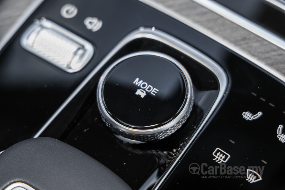 Omoda Jaecoo J8 Mk1 (2025) Interior