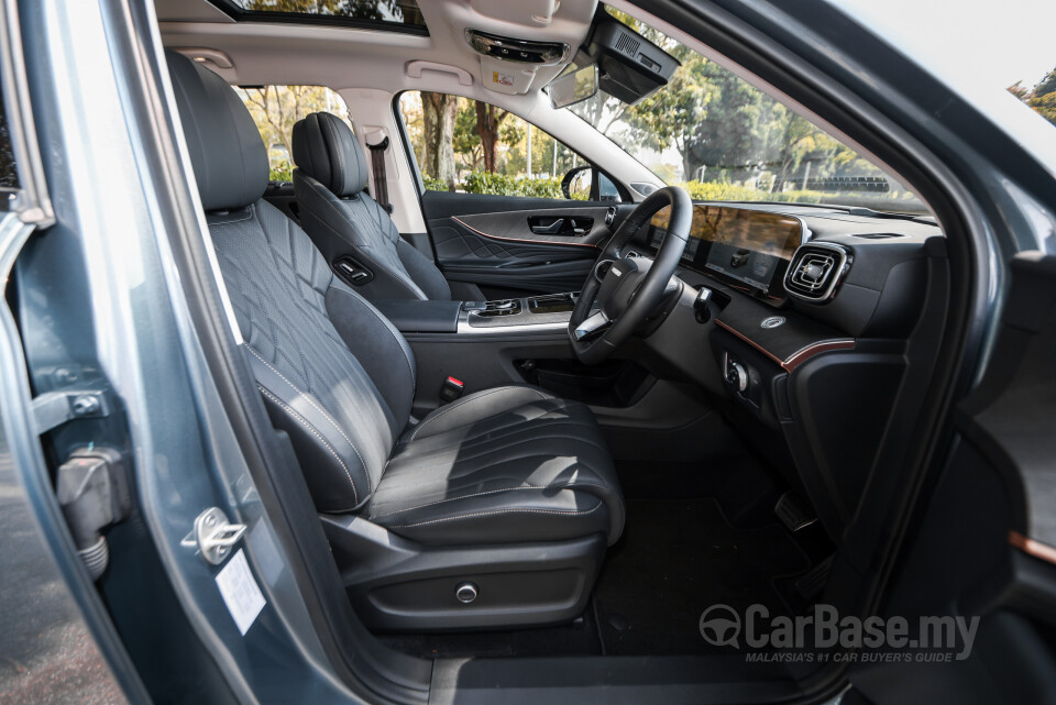 Omoda Jaecoo J8 Mk1 (2025) Interior