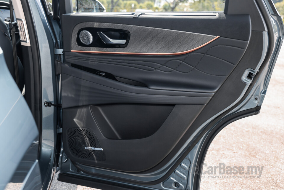 Omoda Jaecoo J8 Mk1 (2025) Interior