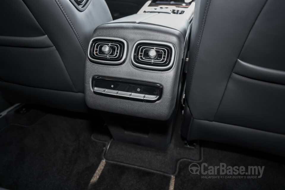 Omoda Jaecoo J8 Mk1 (2025) Interior