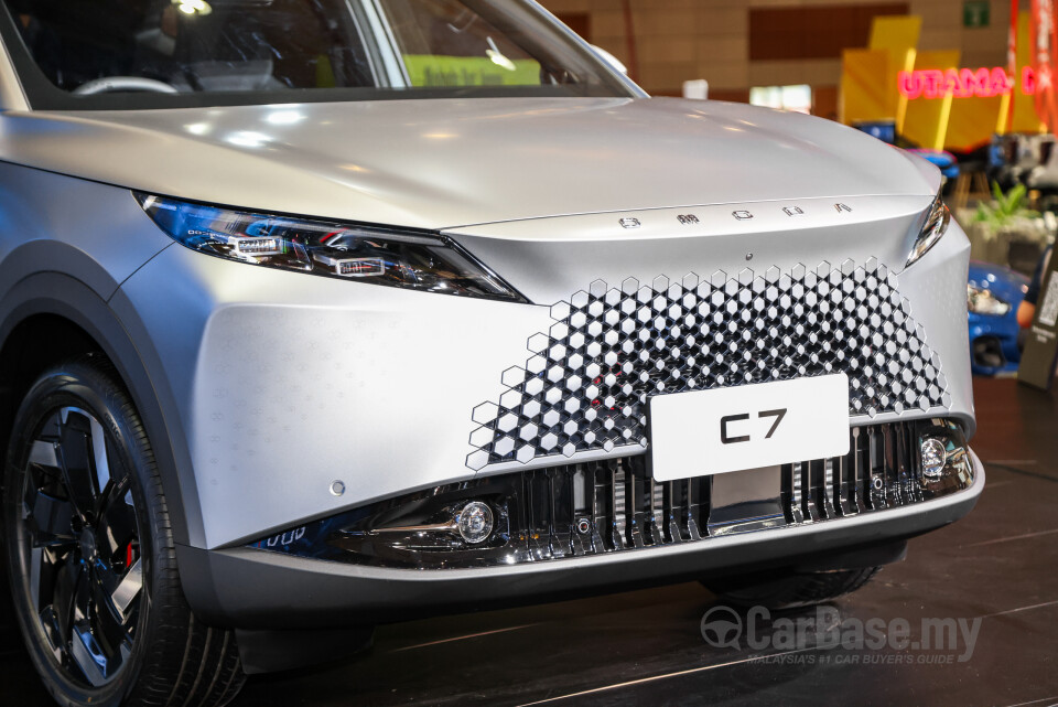 Omoda Jaecoo C7 Mk1 (2025) Exterior